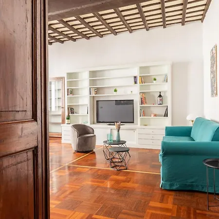 Campo De Fiori Large And Beautiful Apartment *