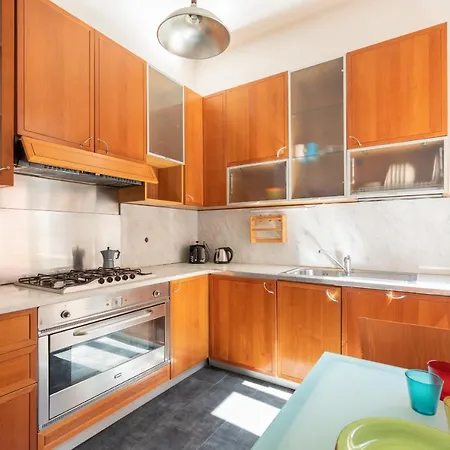Campo De Fiori Large And Beautiful Apartment