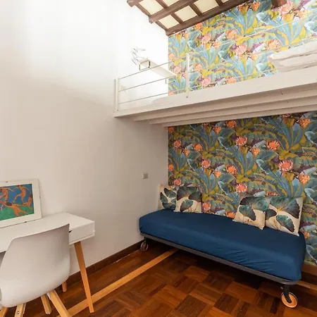 Apartment Campo De Fiori Large And Beautiful