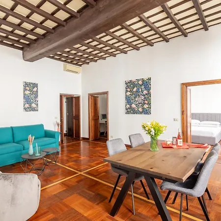 Apartment Campo De Fiori Large And Beautiful *