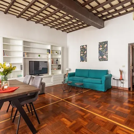 Apartment Campo De Fiori Large And Beautiful Rome